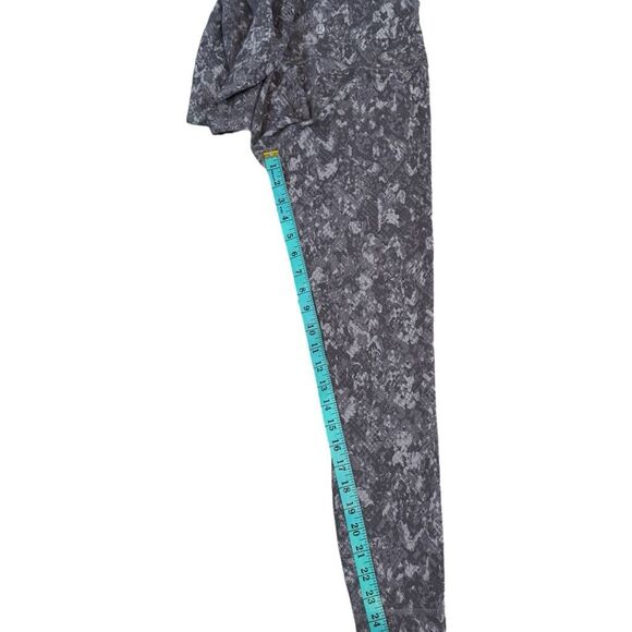 Lululemon Women's Snakeskin Pull-On Nulu Align Leggings Camo Lunar Rock Size 6 - Picture 9 of 9